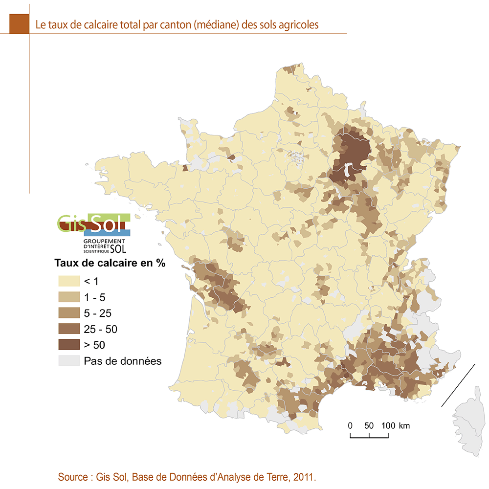 Le taux de calcaire total par canton (médiane) des sols agricoles
